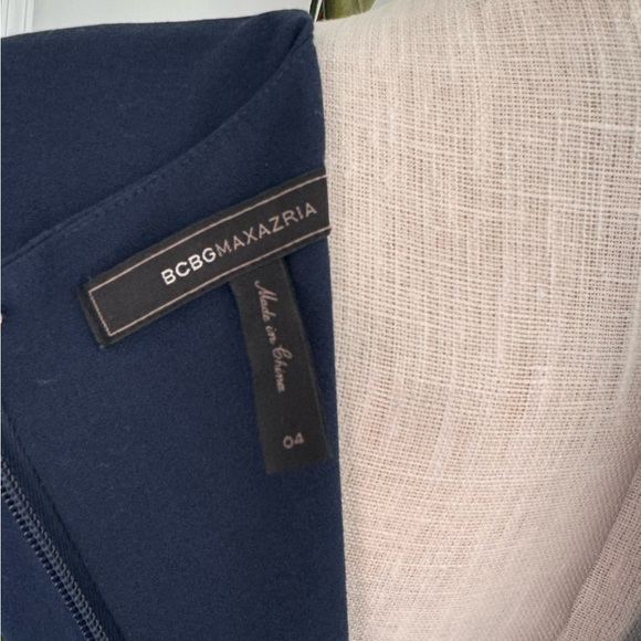 BCBG Max Azria Women's Joana Cap Sleeve Navy Dress - size 4 - Picture 6 of 9